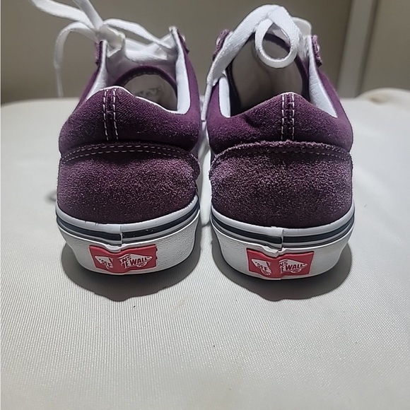 Purple vans very gently worn size 5 men’s/ 6.5 women’s - Picture 4 of 8